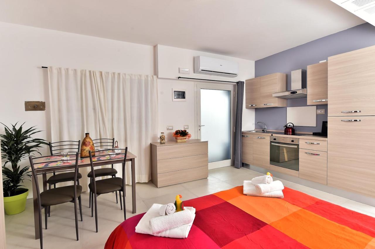 Hotel Croce Del Sud リミニ エクステリア 写真